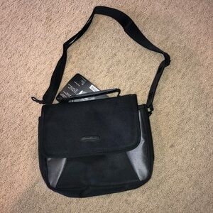 Eddie Bauer Organizer DVD Bag